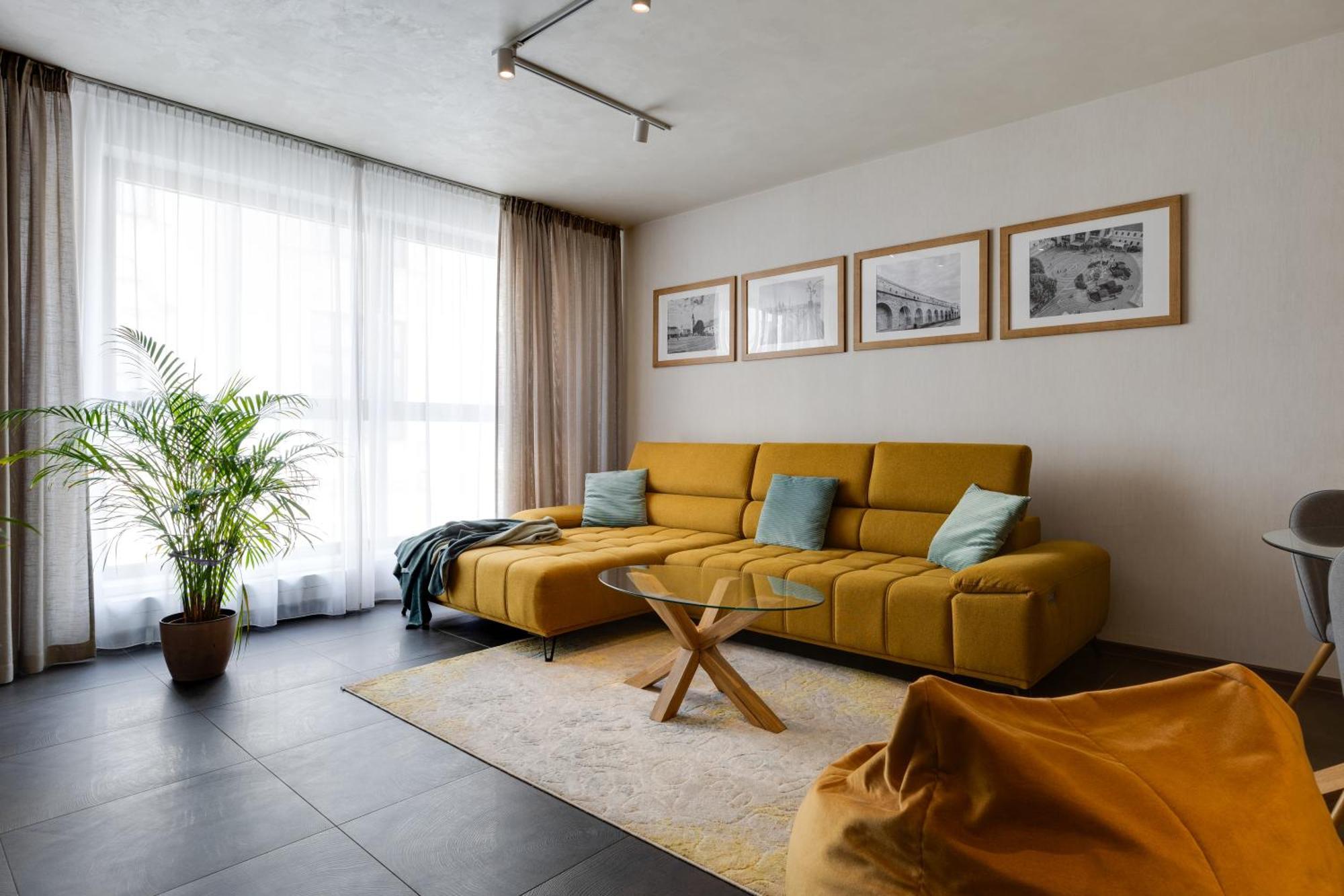 Apartman Leonardo - City Center Trnava Exterior foto